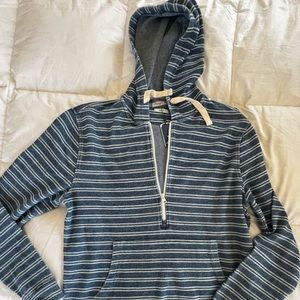 Johnnie-O sweatshirt